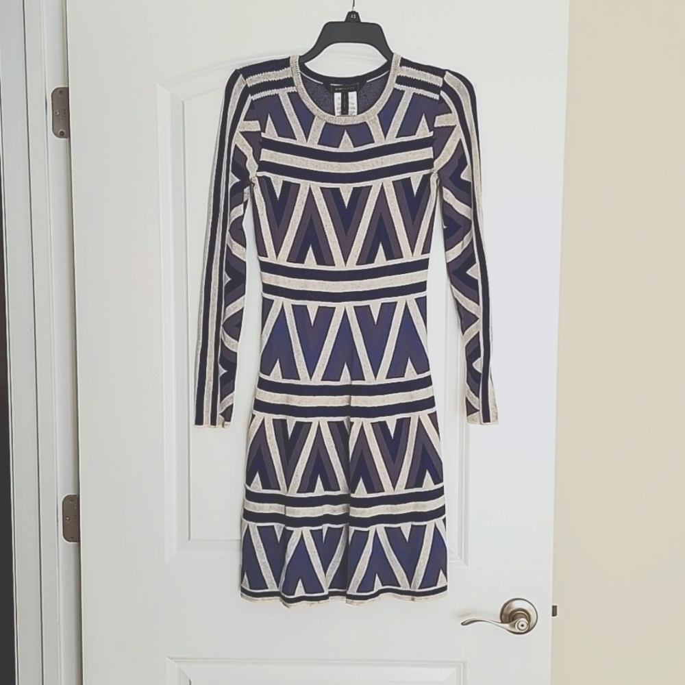 BCBGMAXAZRIA dress. Size XS